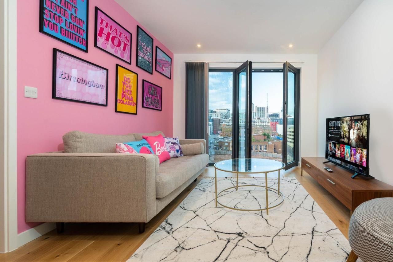 Maevela Apartments ☆ Pink Luxury Apartment With Balcony - Birmingham City Centre - 5 Min Walk From Bullring, Cube, Mailbox, New Street Station - Free Netflix & Wifi Eksteriør billede