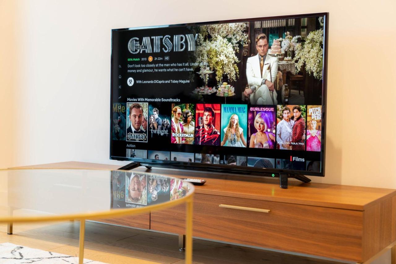 Maevela Apartments ☆ Pink Luxury Apartment With Balcony - Birmingham City Centre - 5 Min Walk From Bullring, Cube, Mailbox, New Street Station - Free Netflix & Wifi Eksteriør billede